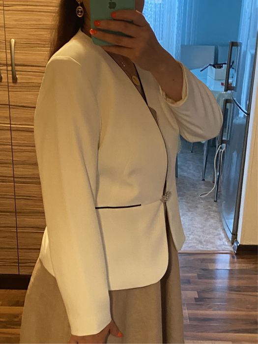 Пиджак женский Манго