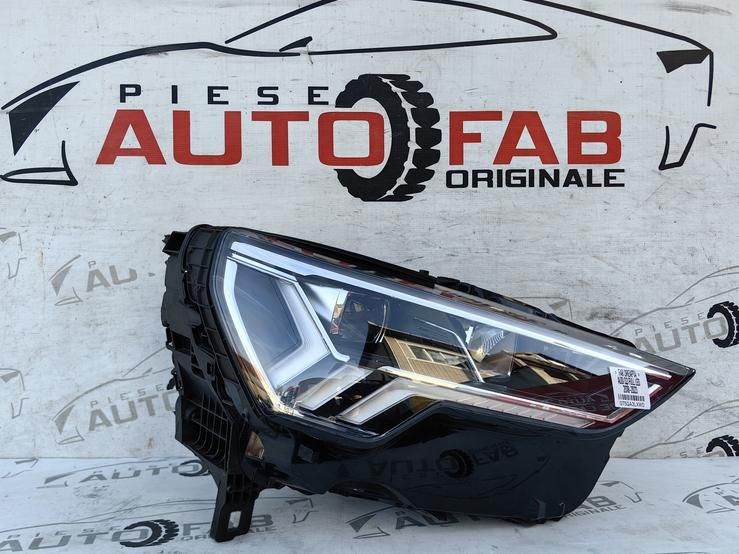 Far dreapta Audi Q3 Full LED 83A941034 an 2018-2019-2020-2021-2022-202