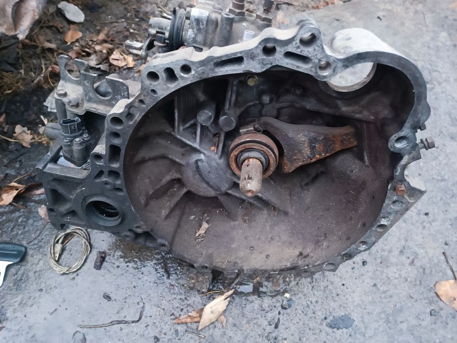 КПП Тойота Карина. Камри.