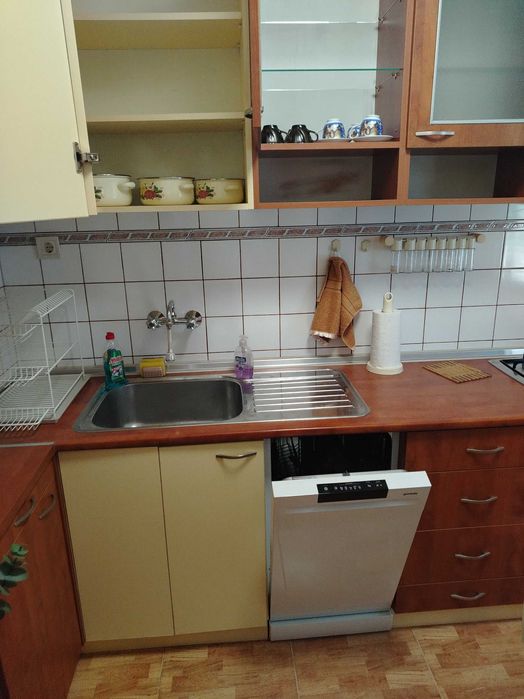 Дава се под наем Тристаен апартамент в Варна, Лятно кино Тракия - 82 кв.м за 500 € - Снимка #15