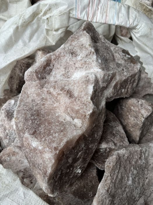 Соль кормовая лизунец природные