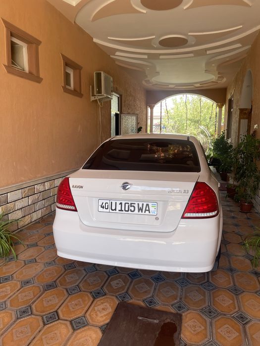 Nexia 3 avtomat 4chi pozitsya