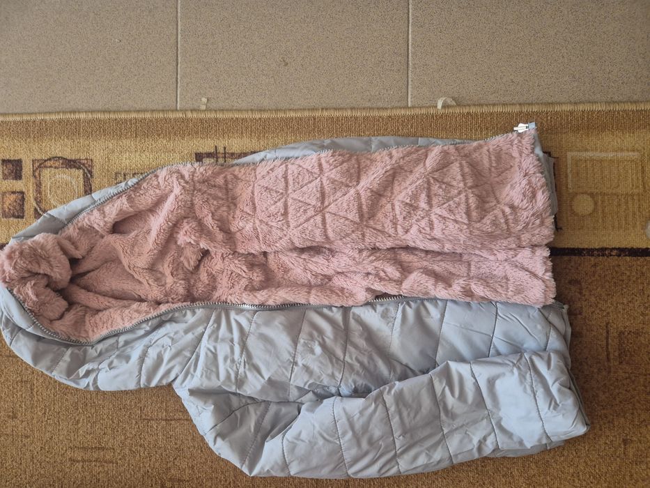 Geca cu doua fete , pt fete stare buna