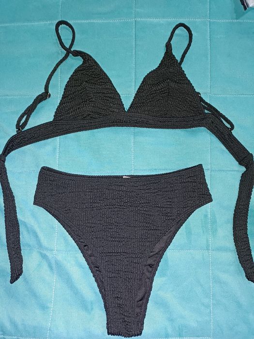 Продам купальники