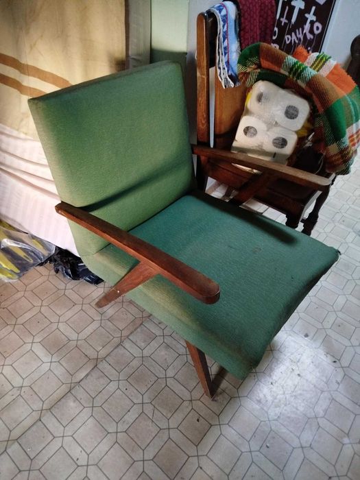 Ретро фотьойли, табуретка.