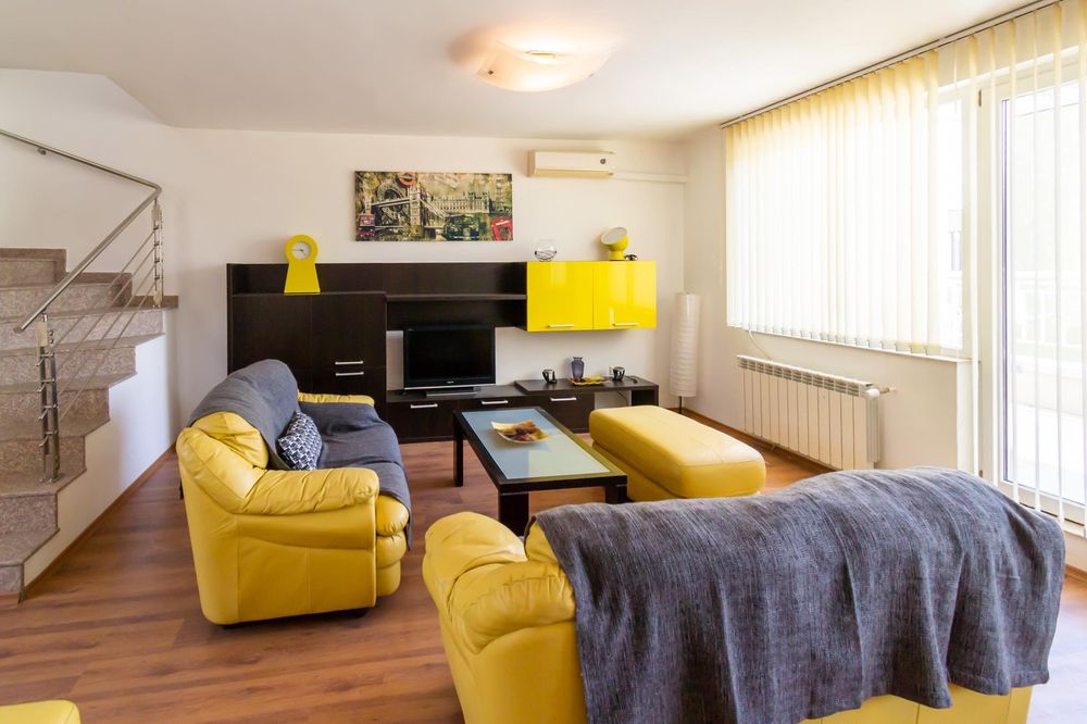 Дава се под наем Мезонет в София, Стрелбище - 135 кв.м за 840 € - Снимка #1