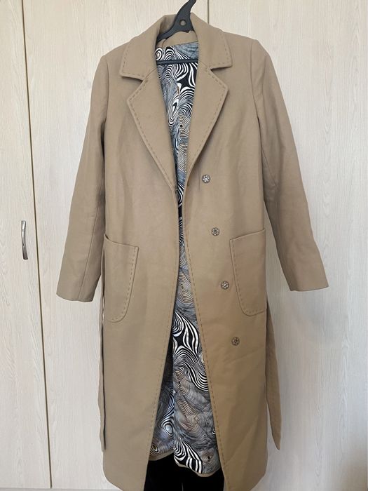 Теплое пальто размера S