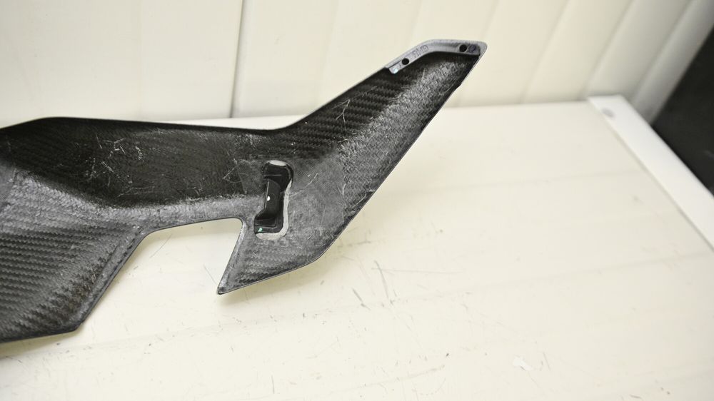 Carena Lateral Fata Dreapta Carbon BMW S1000XR / M1000XR K69 2020 -