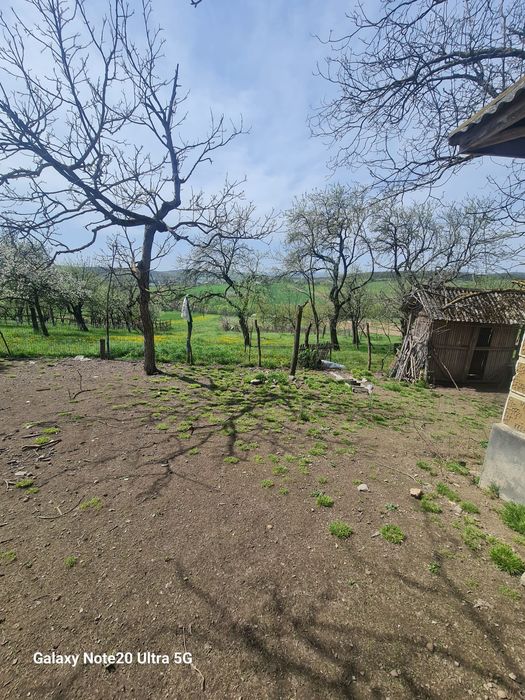 Vand casa cu teren la tara, Asuaju de sus