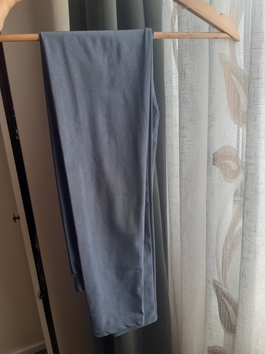 Colanti subțiri, gri-albastrui sidefat