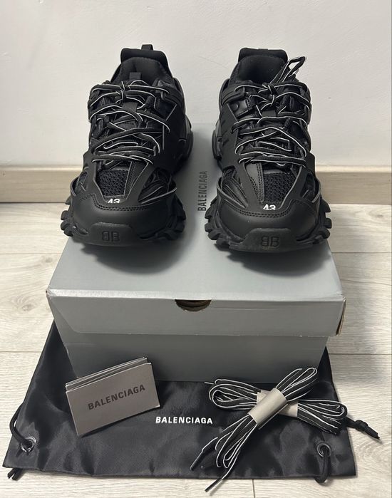 Balenciaga Track