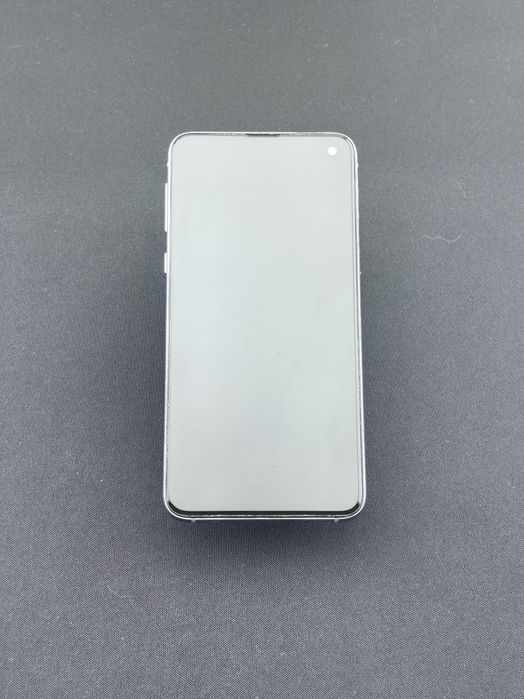 Samsung Galaxy S10 e  128 GB ID-afd620