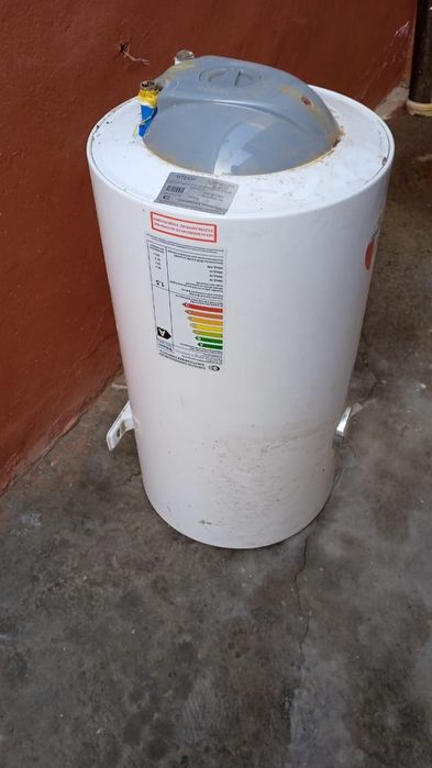 Аристон ишлайди.