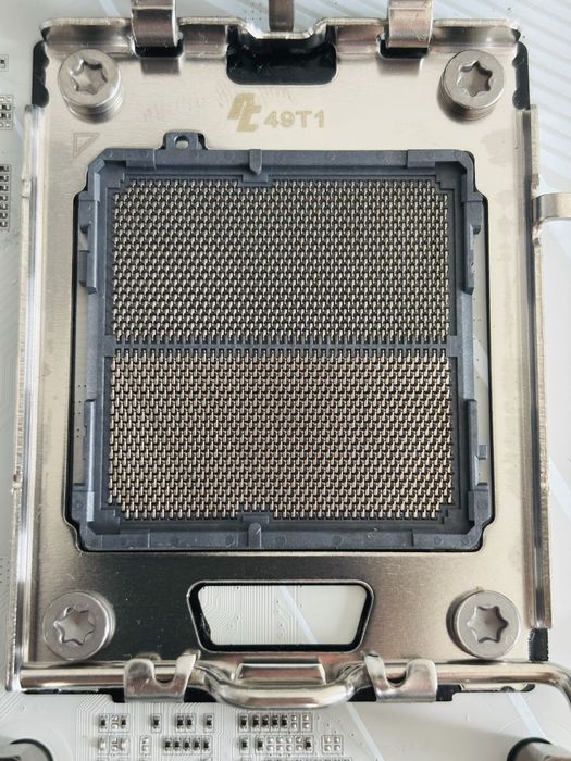 Placa de baza Gaming AM5 b650e aorus gigabyte ice alba
