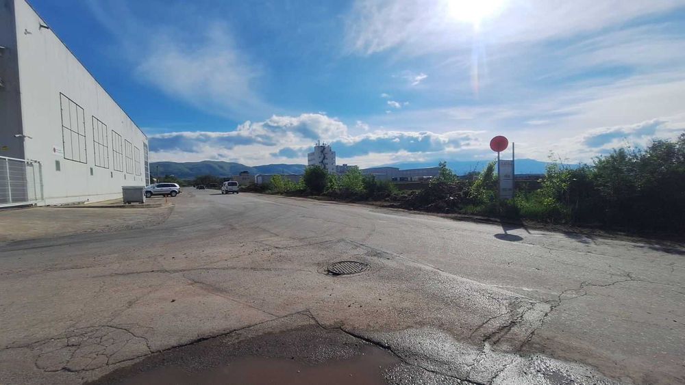 Продава се Парцел в с. Равно поле, Област София-област - 5596 кв.м за 144 €/кв.м - Снимка #4