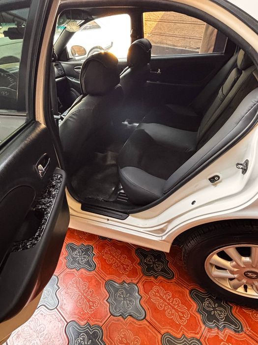 Hyundai sonata koreyskiy