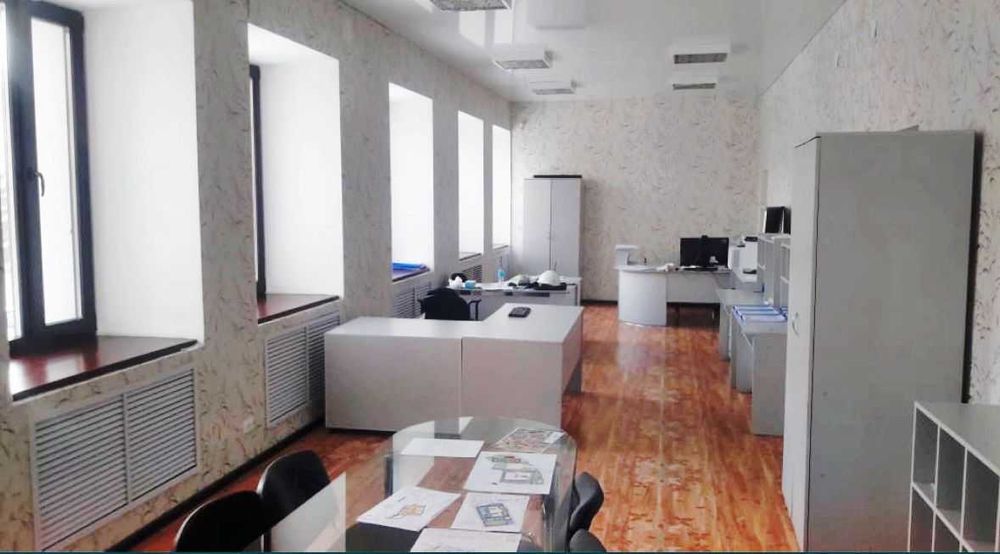 сдам кабинет 54 квадрата в ценре города