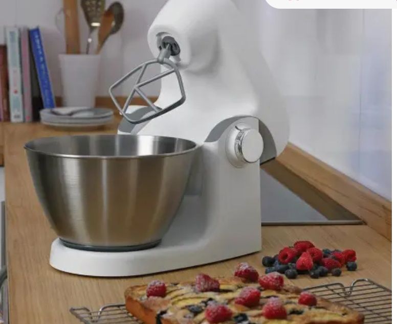 Продам кухонную машину Kenwood