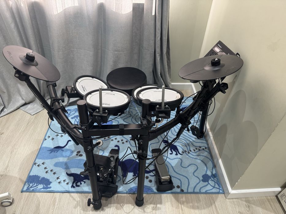 Электронные барабны Roland TD-07DMK