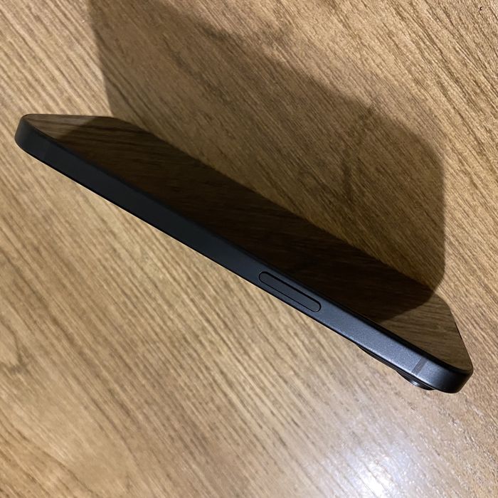 iPhone 15 128 новый