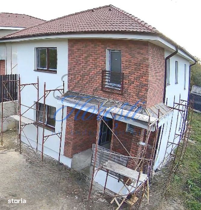 Casa individuala 120mp utili, 465mp teren 4 camere, 3 bai,2 parcari De