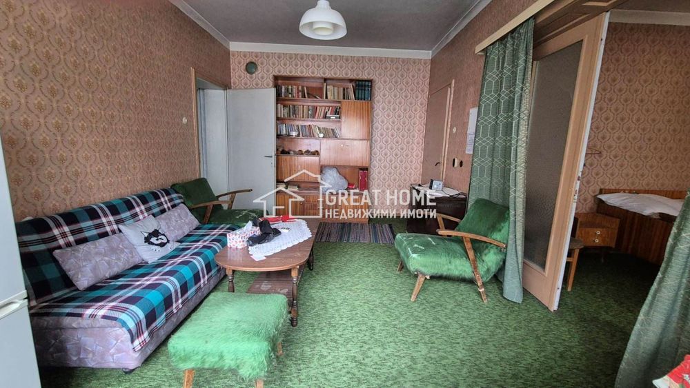 Продава се Многостаен апартамент в Търговище, Център - 215 кв.м за 712 €/кв.м - Снимка #1