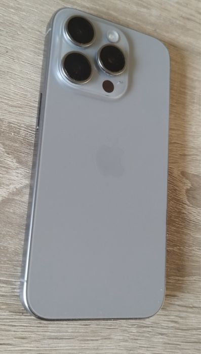 Смартфон Apple iPhone 15 Pro, 256 GB, Natural Titanium
