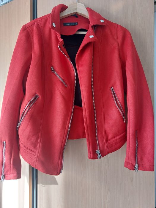 Geaca rosie Terranova