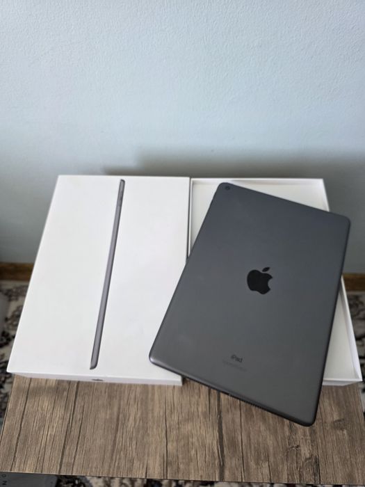 Идеал Apple iPad 9 64GB Wi/Fi