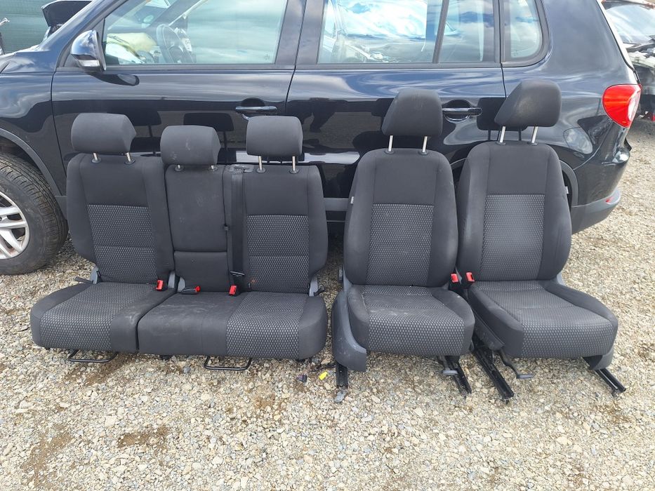 Scaune VW Tiguan stofa cu încălzire scaune fata.