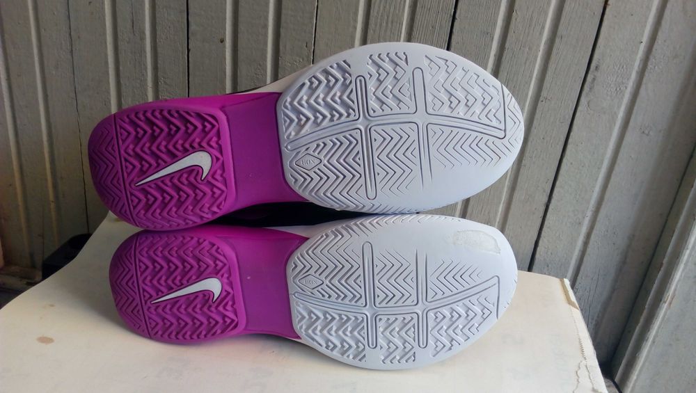 ''Nike Zoom Vapor Tour''оригинални маратонки 38.5 номер