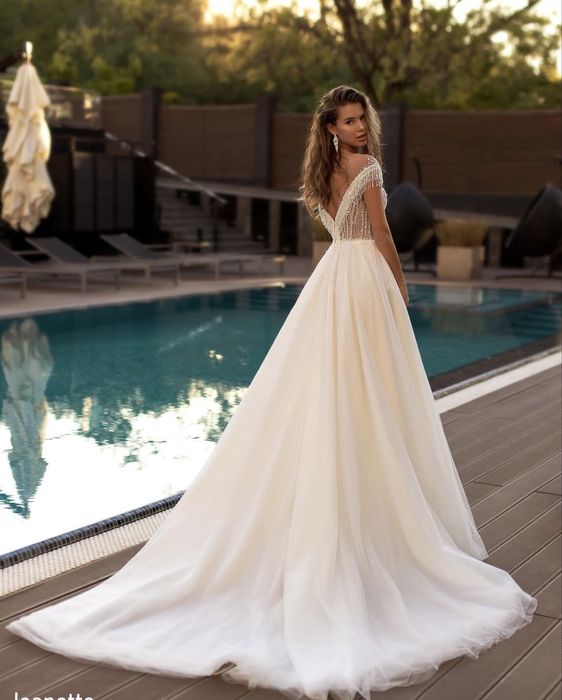 Продается свадебное платье