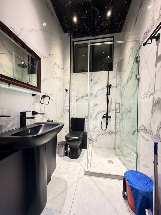 Шота Руставели , B&B | 90кв - нежилое помещение вдоль дороги Аренда