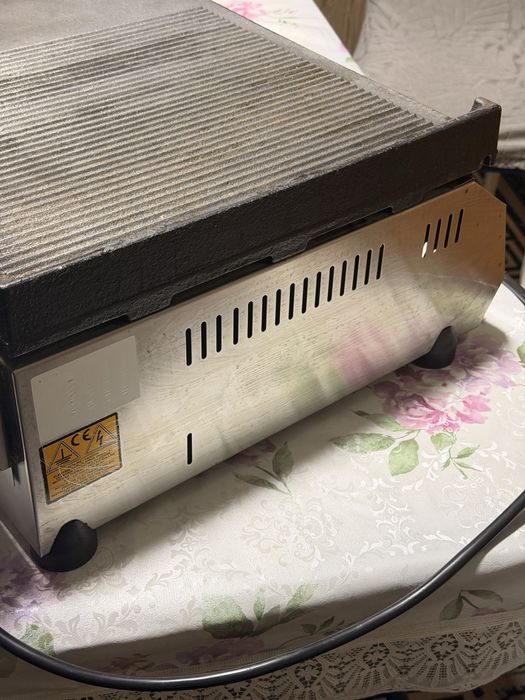 Грильница Remta R89