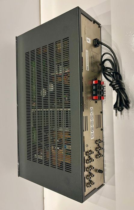 Vand amplificator Onkyo A-8037