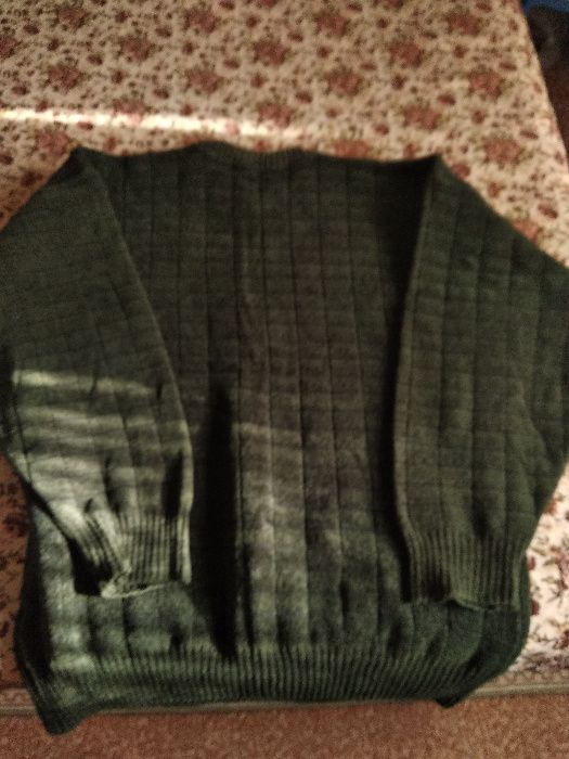 Дебели блузи и жилетки