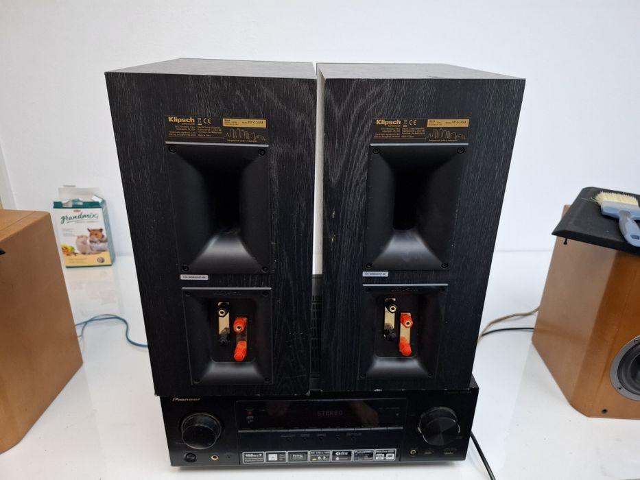 Klipsch RP-600M – Boxe stereo / home cinema, sunet puternic și clar