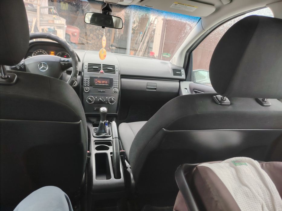 Vând Mercedes-Benz 2006