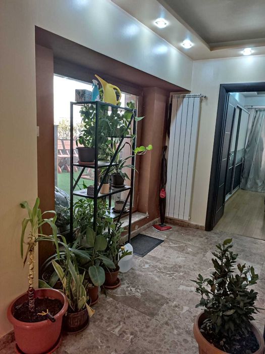 Apartament 3 camere de vanzare in Navodari