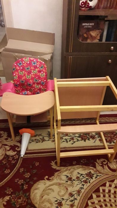 Стульчик для кормленич