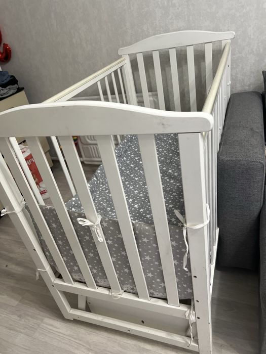 Детский манеж белый