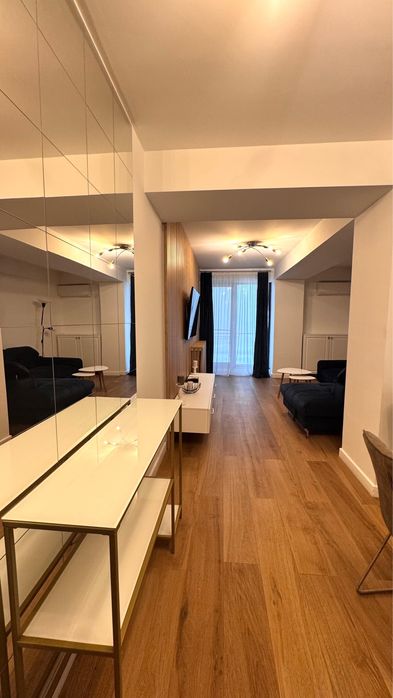 Inchiriez: Apartament cu 2 camere in Mamaia- Navodari, etaj 7 din 8.