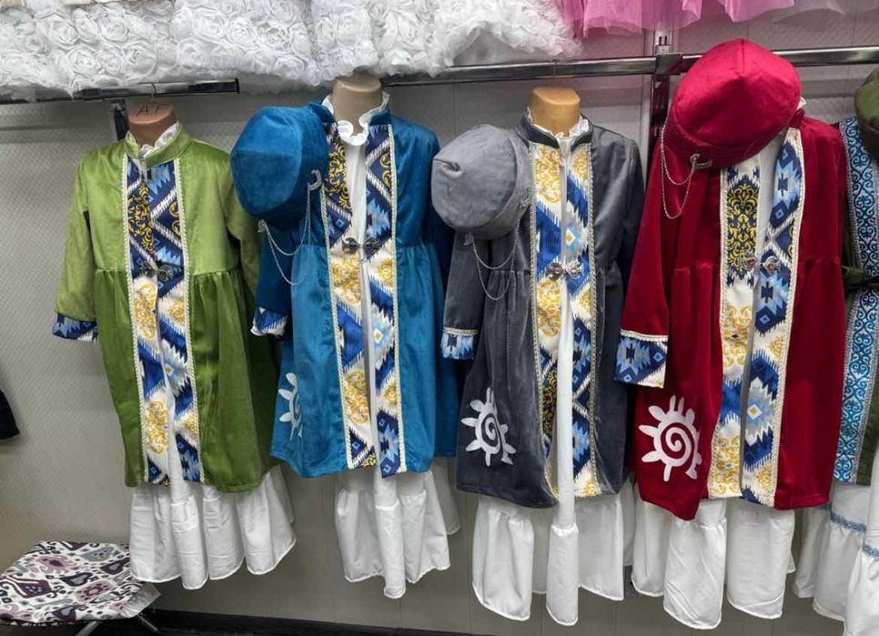 Шапан для девочки в национальном стиле ! цены разные