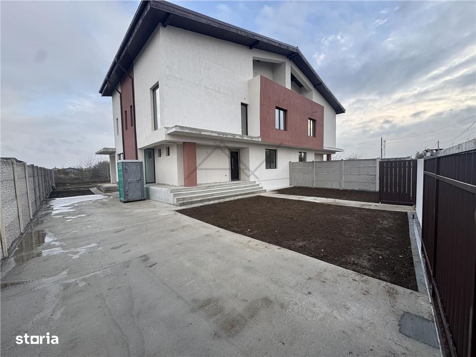 Vila De Vanzare La Cheie Toate Utilitatile -Ciorogarla Darvari