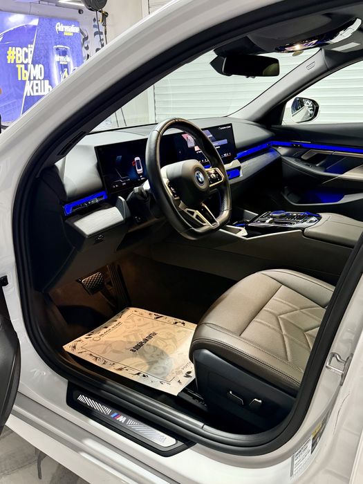 BMW i5 M sport 35L 2024