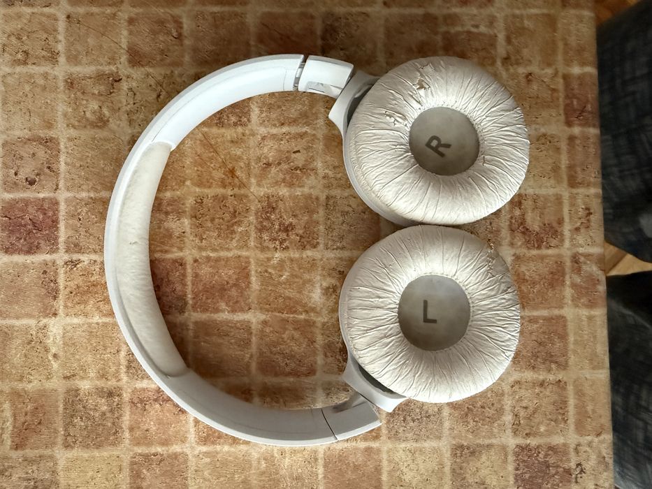 JBL наушник оригинал