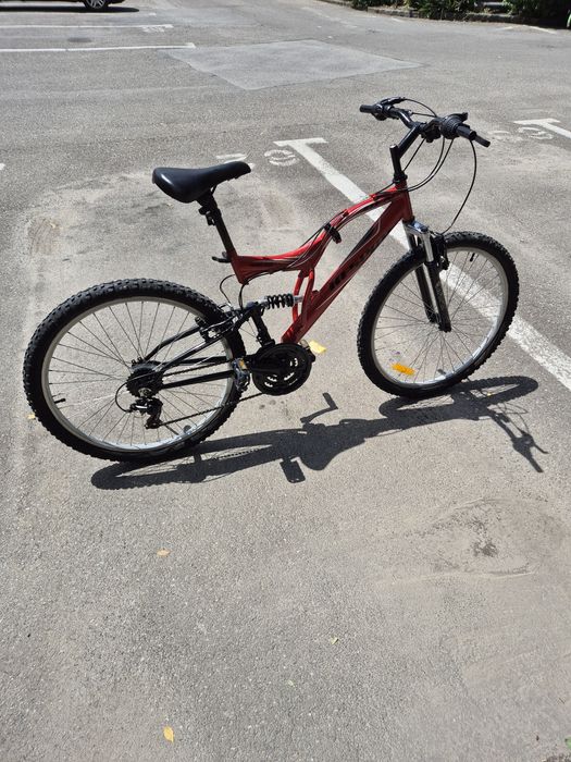 Vând Bicicleta in stare foarte buna ,roti pe 26