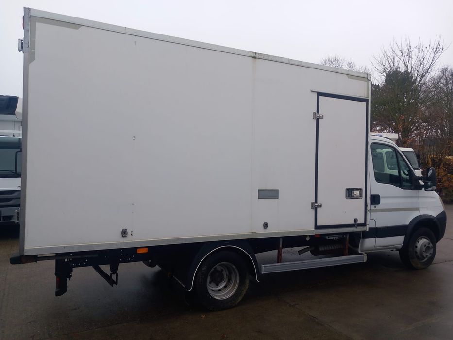 Vand cub frigorific 380v