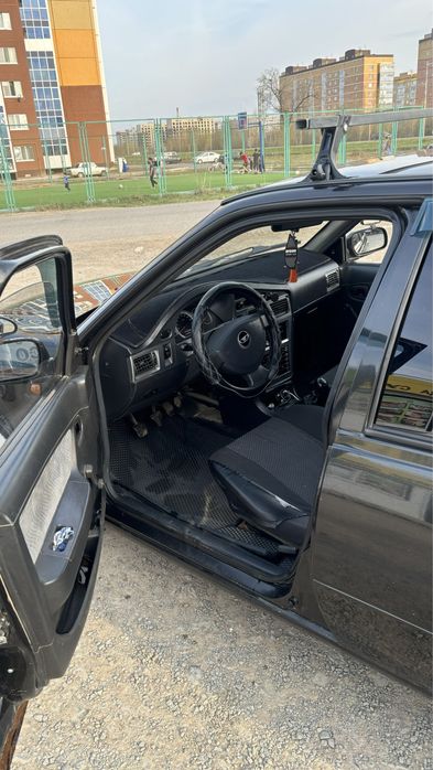 Машина дэу нексиа