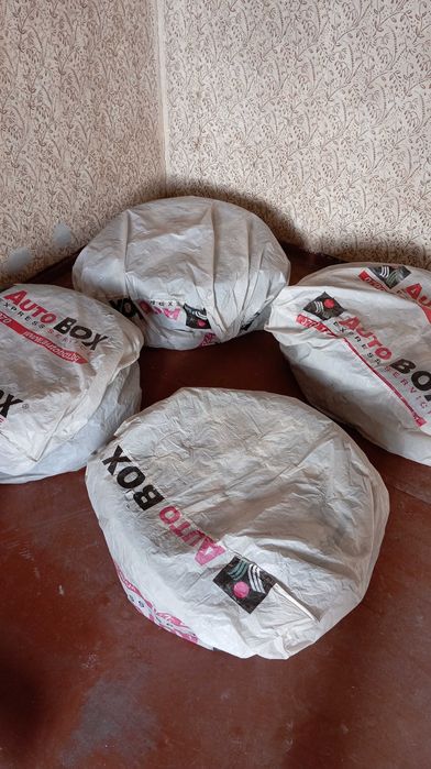 Лети джанти с летни гуми 17 волво